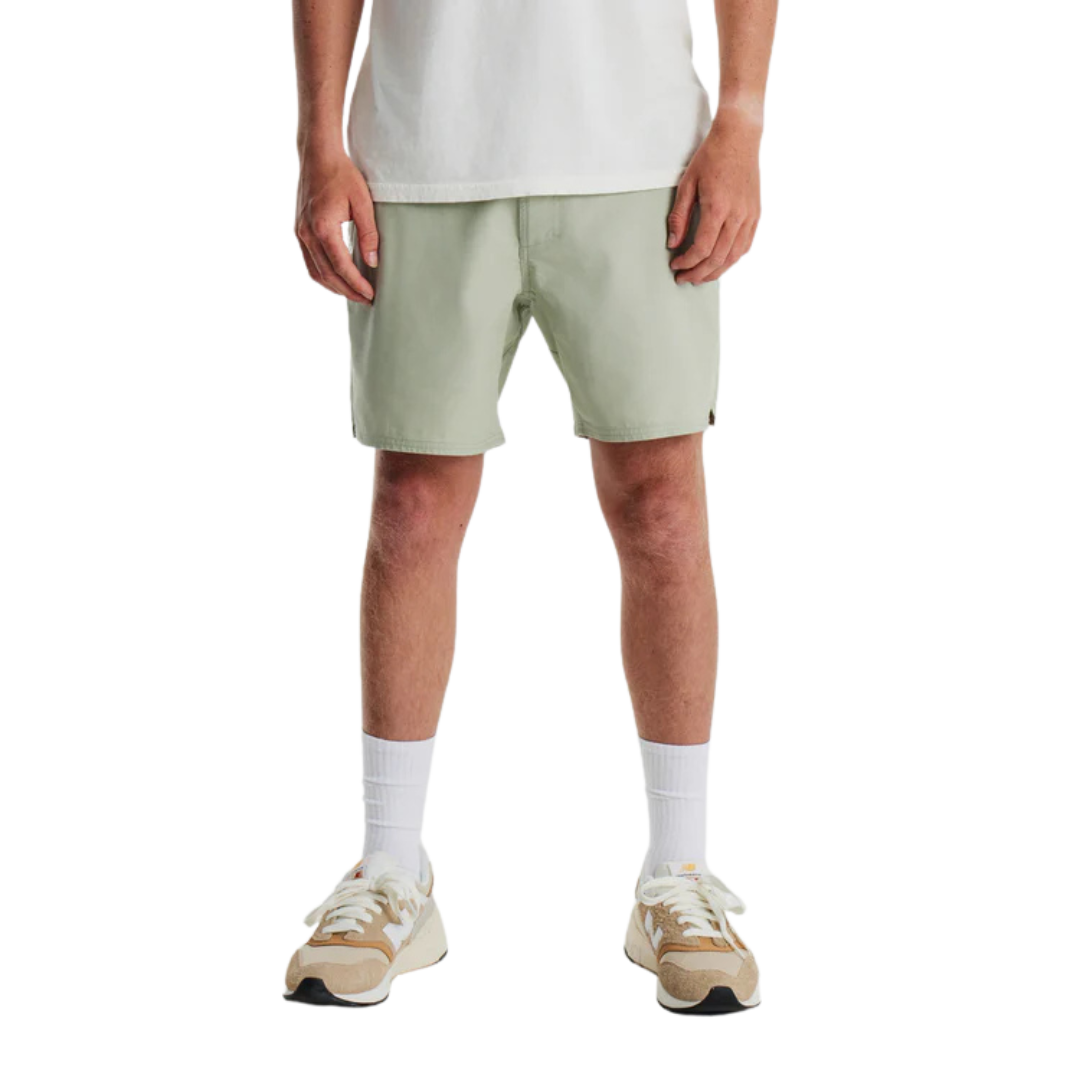 ROARK LAYOVER TRAVELER SHORT