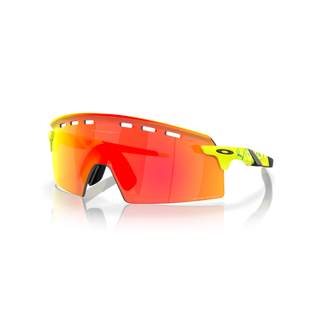 OAKLEY ENCODER STRIKE VENTED