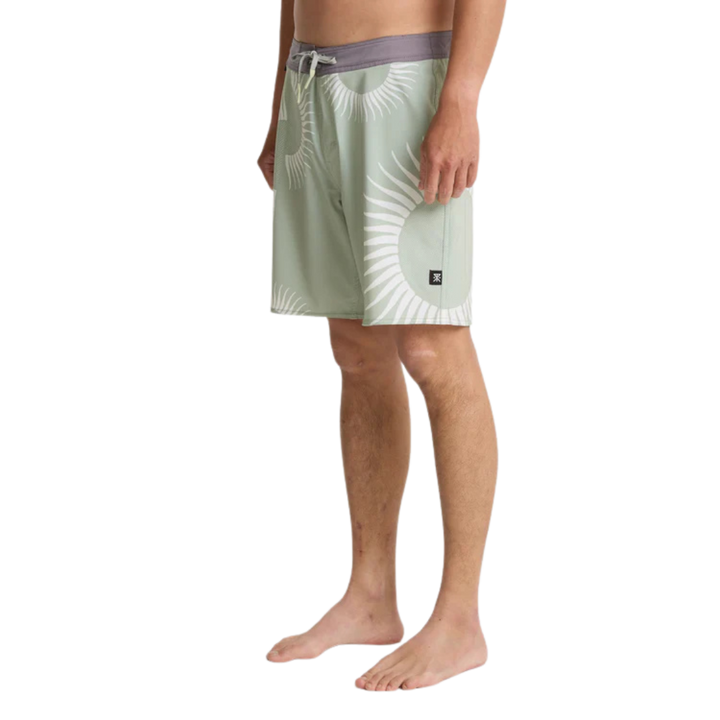ROARK PASSAGE 17" BOARDSHORT