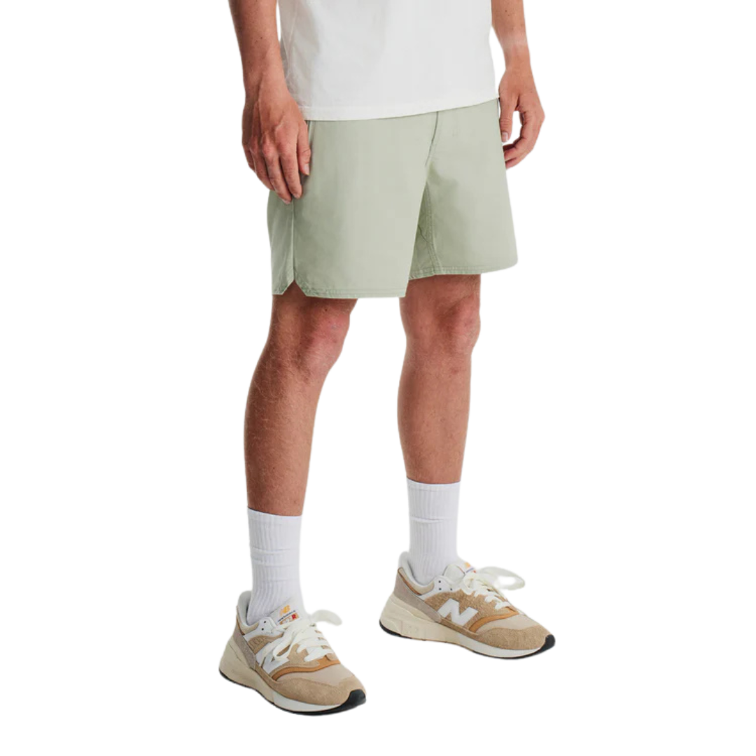 ROARK LAYOVER TRAVELER SHORT