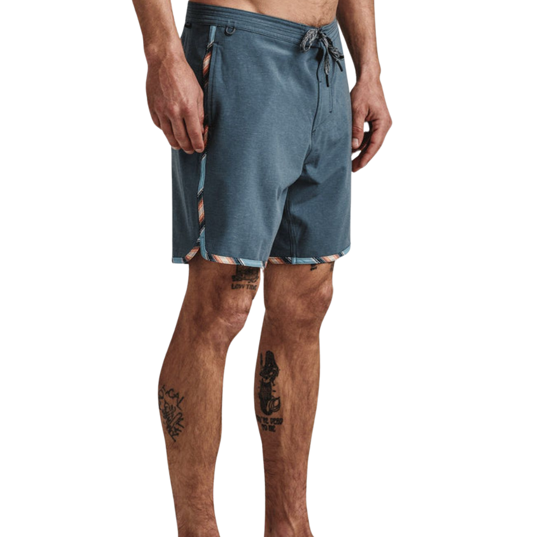 ROARK CHILLER LA COSTA 17” BOARDSHORT