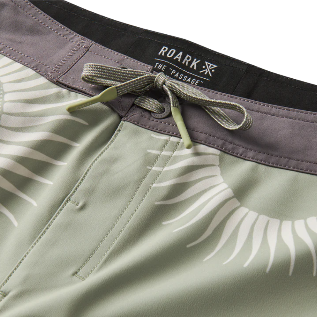 ROARK PASSAGE 17" BOARDSHORT