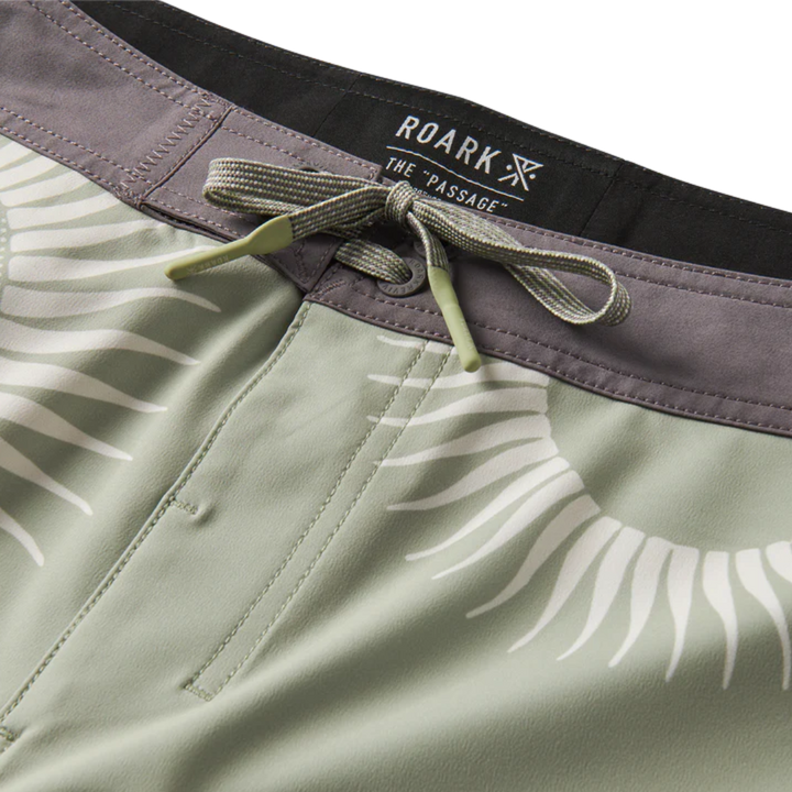 ROARK PASSAGE 17" BOARDSHORT