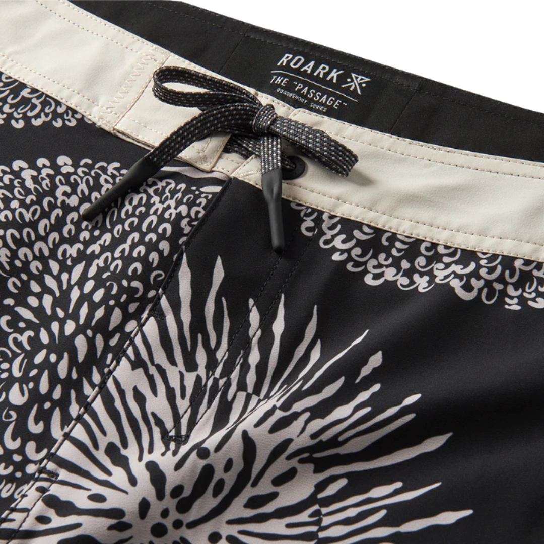 ROARK PASSAGE 17" BOARDSHORT