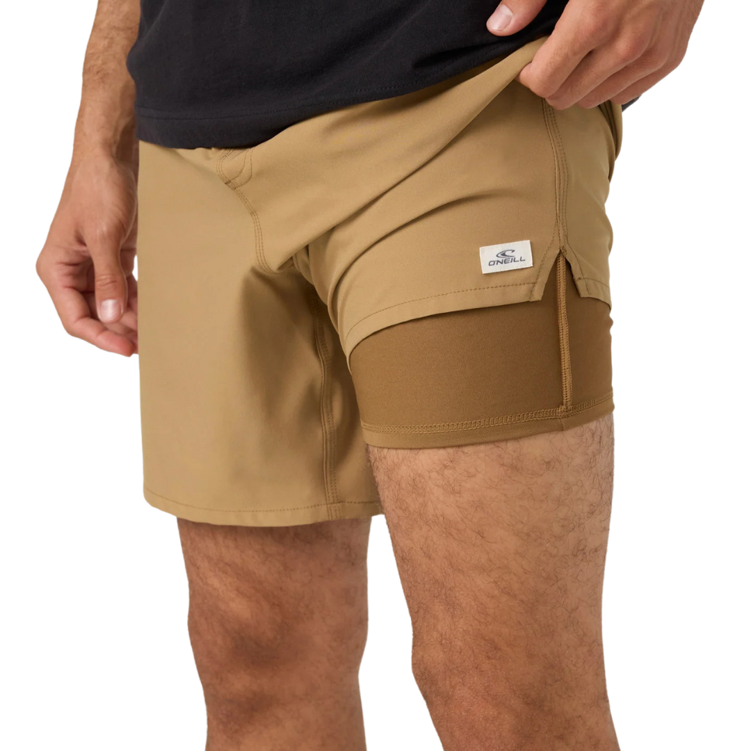 O'NEILL PERFORM LIGHT LINED ELASTIC WAIST 17" SHORT