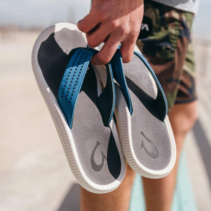OLUKAI ULELE - SLATE BLUE / CHARCOAL