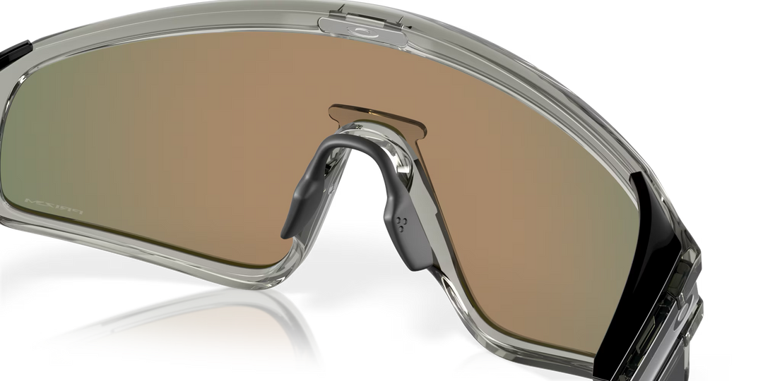 OAKLEY LATCH PANEL