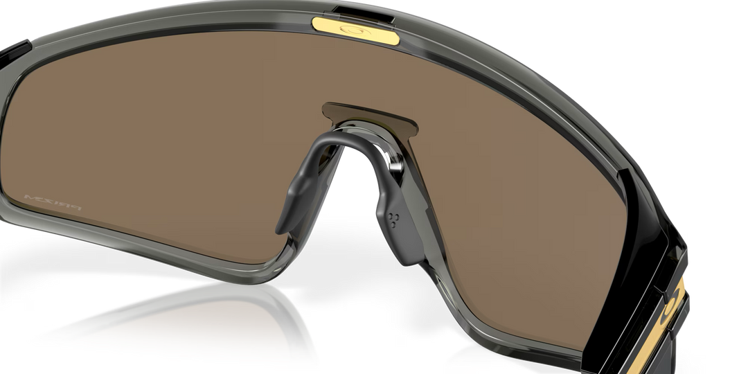 OAKLEY LATCH PANEL