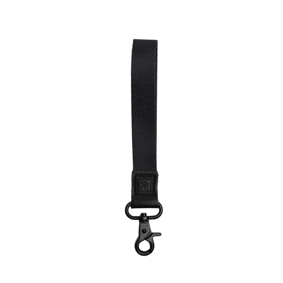 THREAD WRIST LANYARD - BLACK