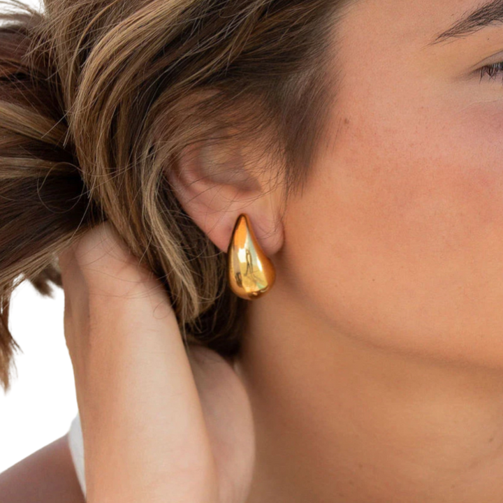 SALTY CALI - DROP STUDS