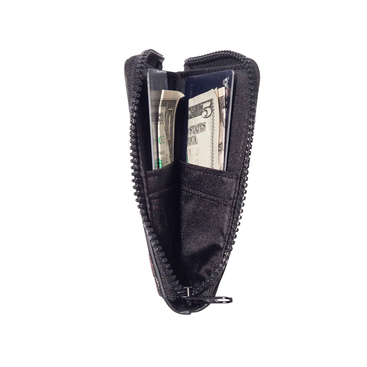 THREAD BLACK ZIPPER WALLET