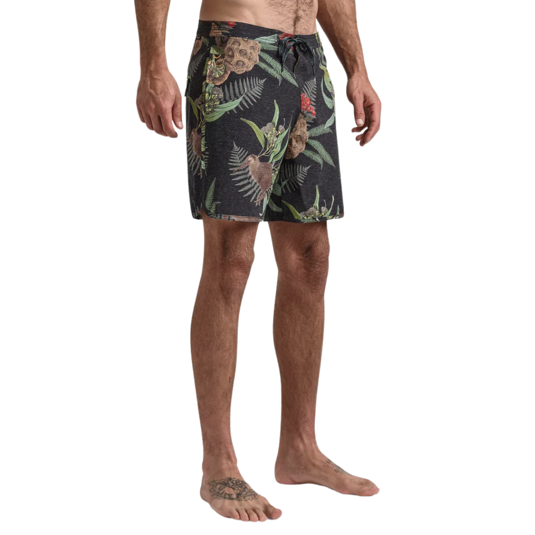 ROARK CHILLER KIWI CAMO 17” BOARDSHORT