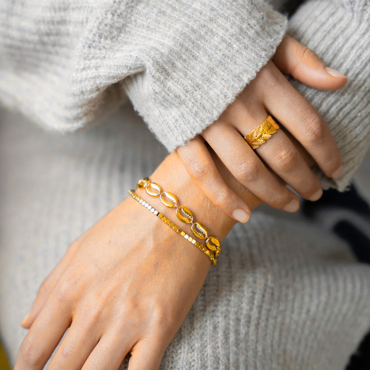 SALTY CALI - PUKA STATEMENT BRACELET