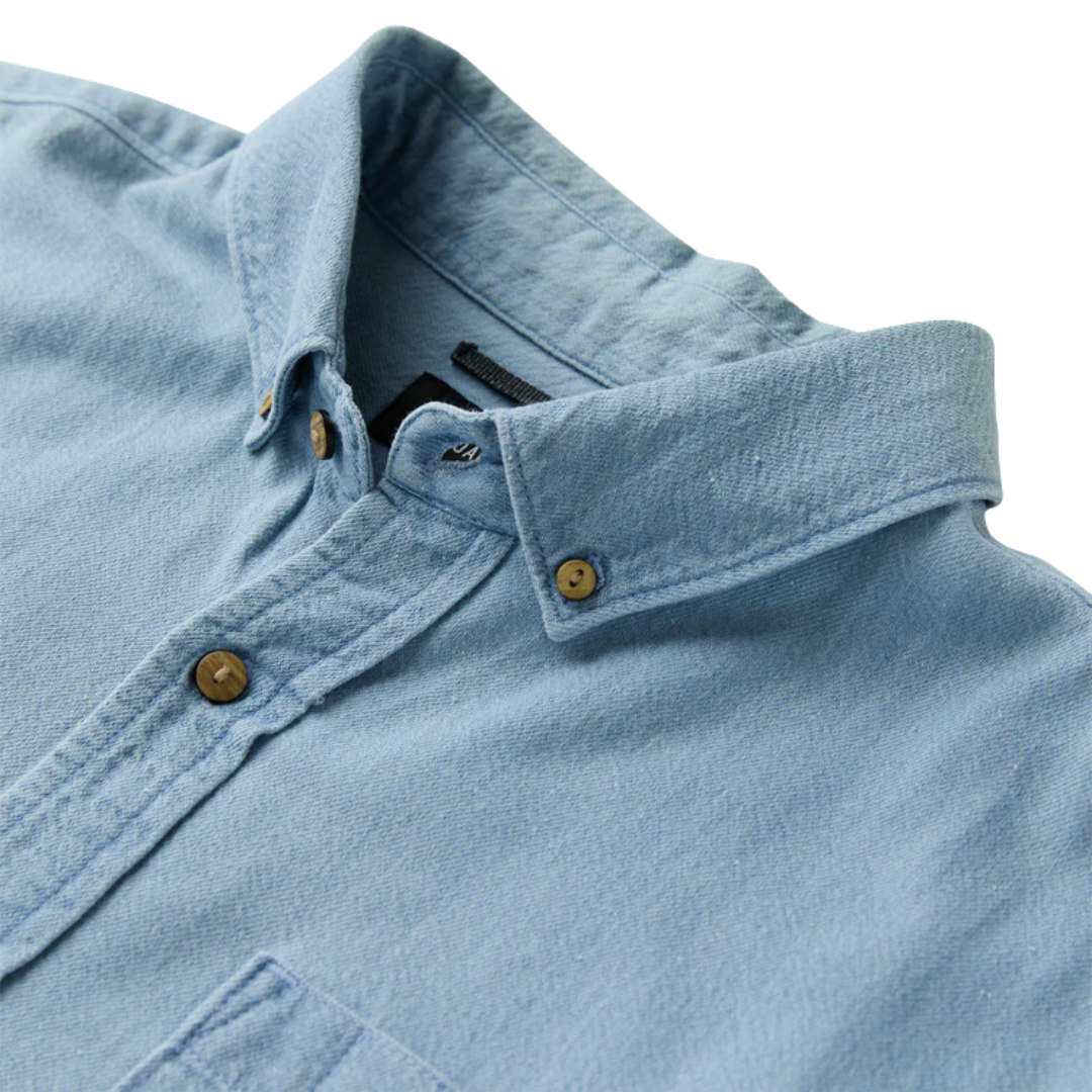 ROARK SCHOLAR CHAMBRAY SHIRT