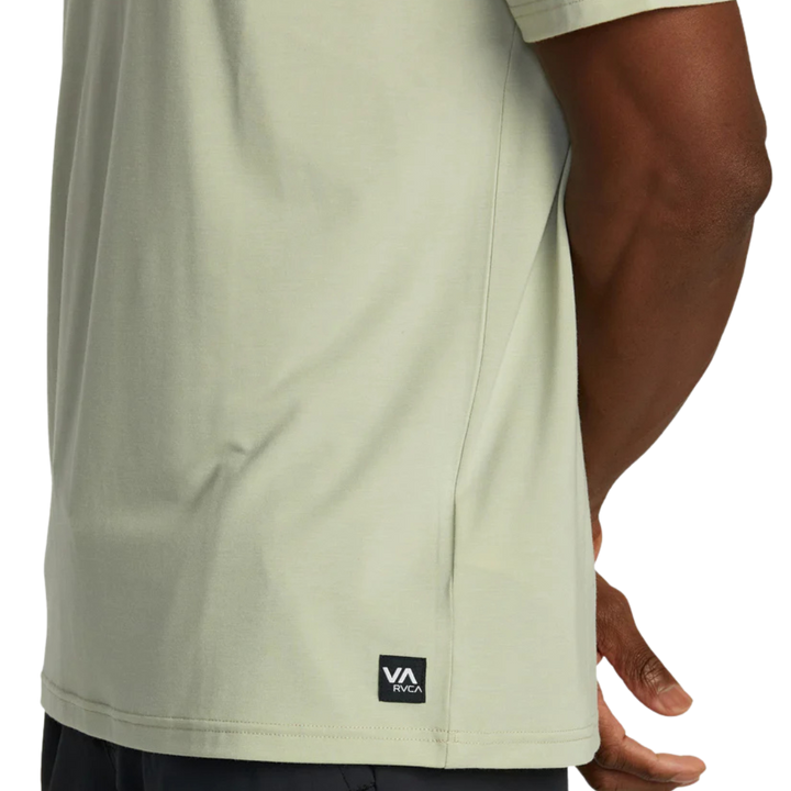 RVCA VA SPORT BALANCE TECHNICAL TRAINING T-SHIRT