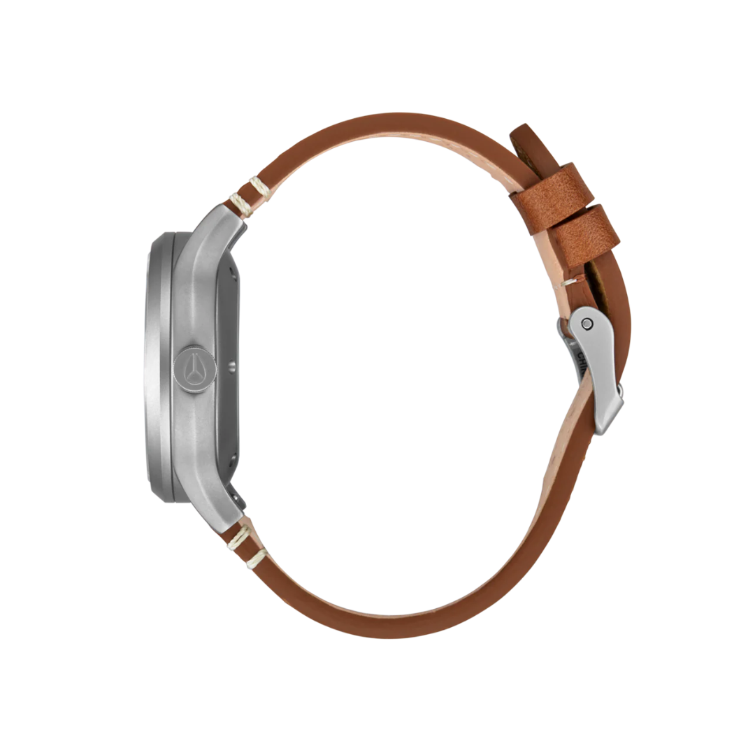 NIXON SPECTRA LEATHER WATCH