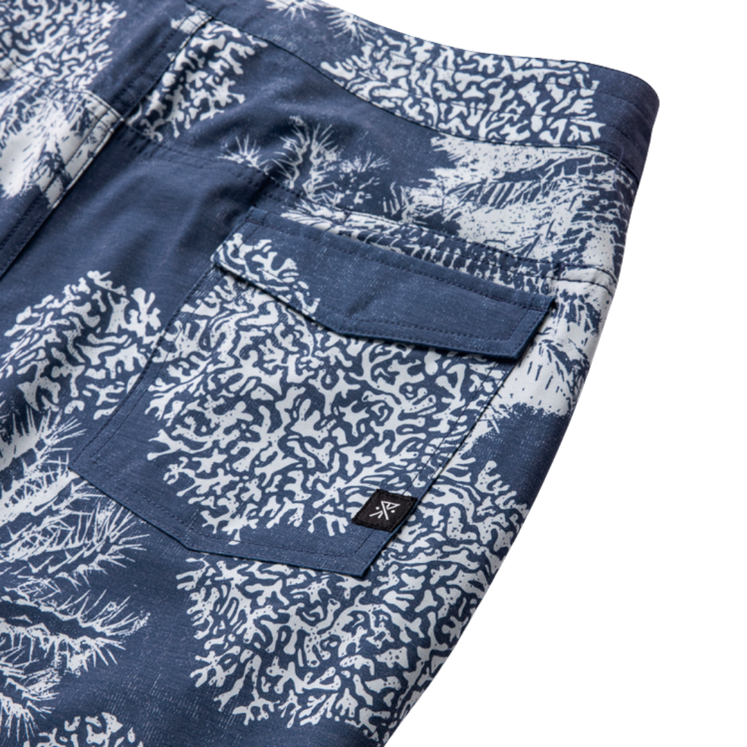 ROARK CHILLER SCALLOP BOARDSHORT
