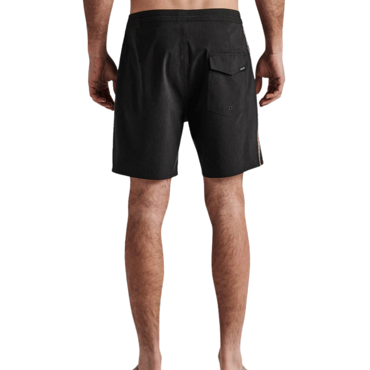 ROARK CHILLER BOARDSHORT 17"