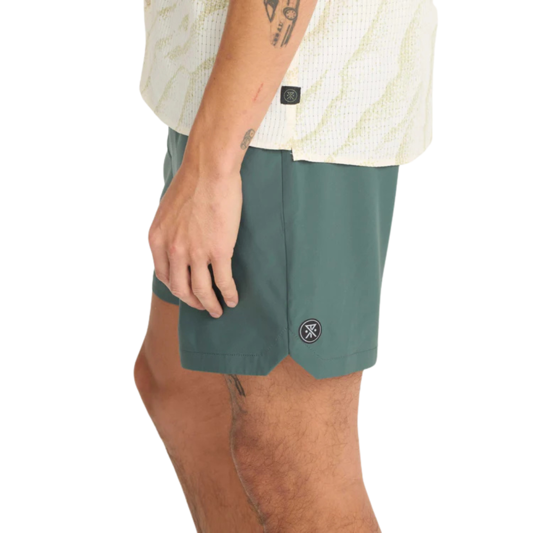 ROARK SERRANO 7" SHORT