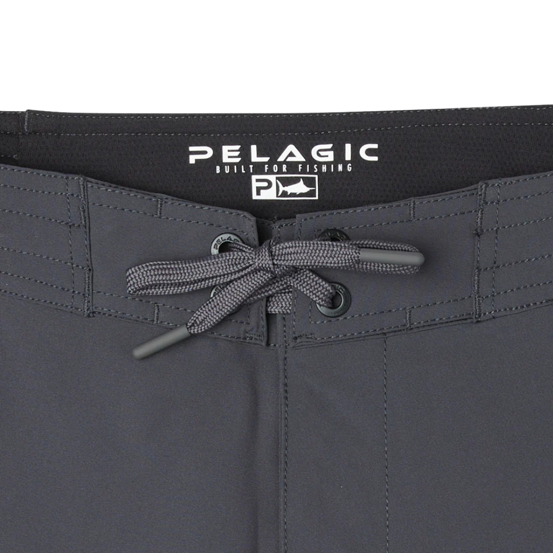 PELAGIC LEADERMAN 18"- GRAPHITE