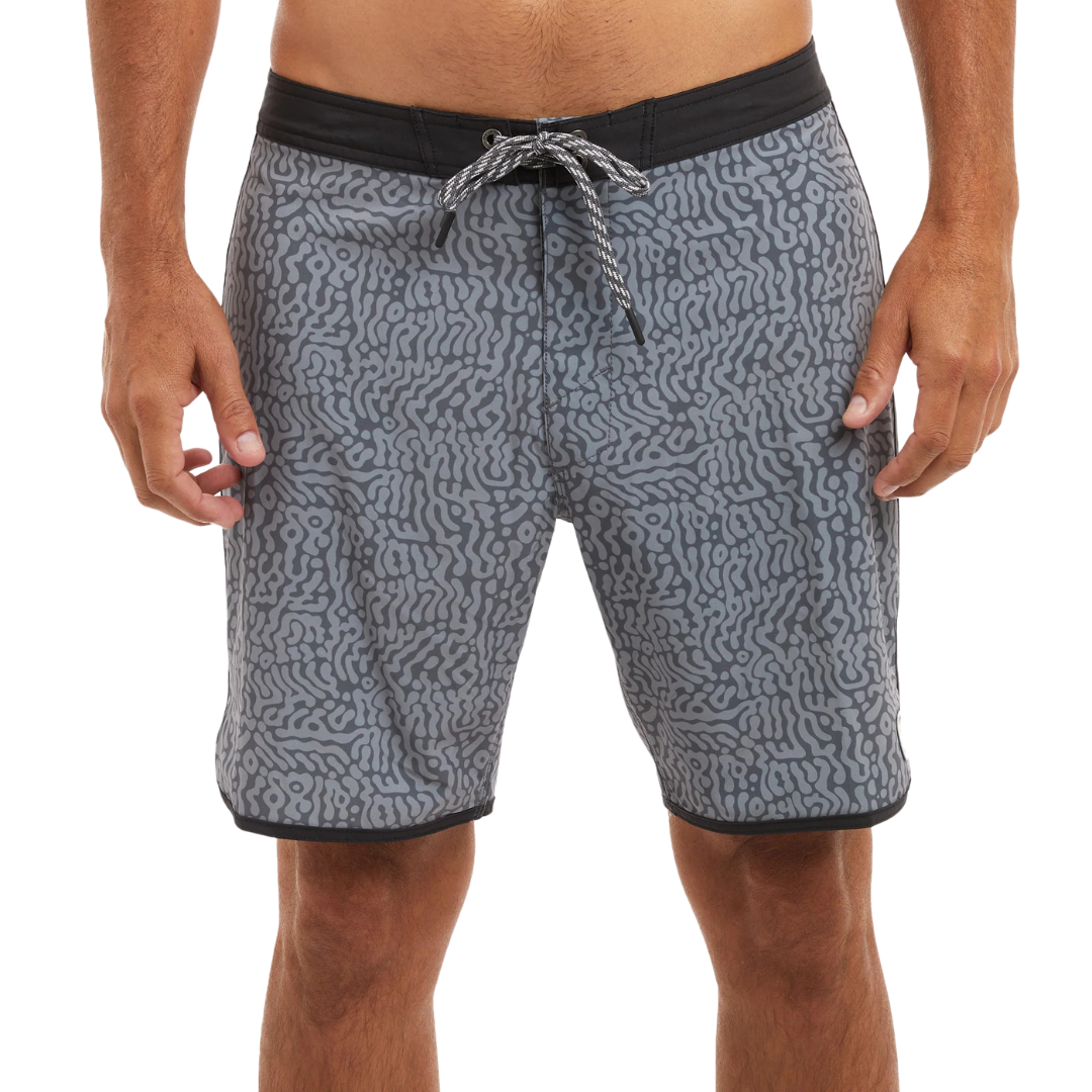 PELAGIC: HIGH SPOT 18" BOARDSHORT