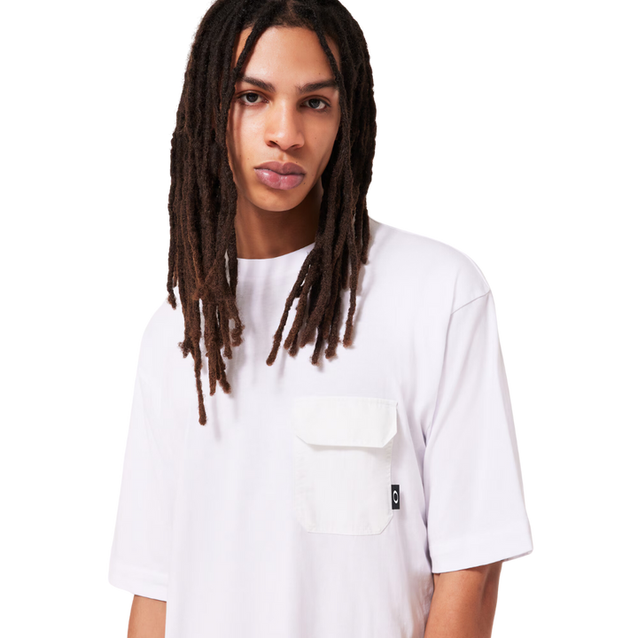 OAKLEY ROAM COMMUTER POCKET TEE - WHITE