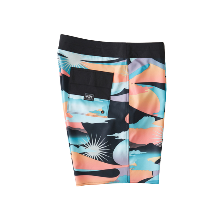 BILLABONG SUNDAYS PRO BOARDSHORT