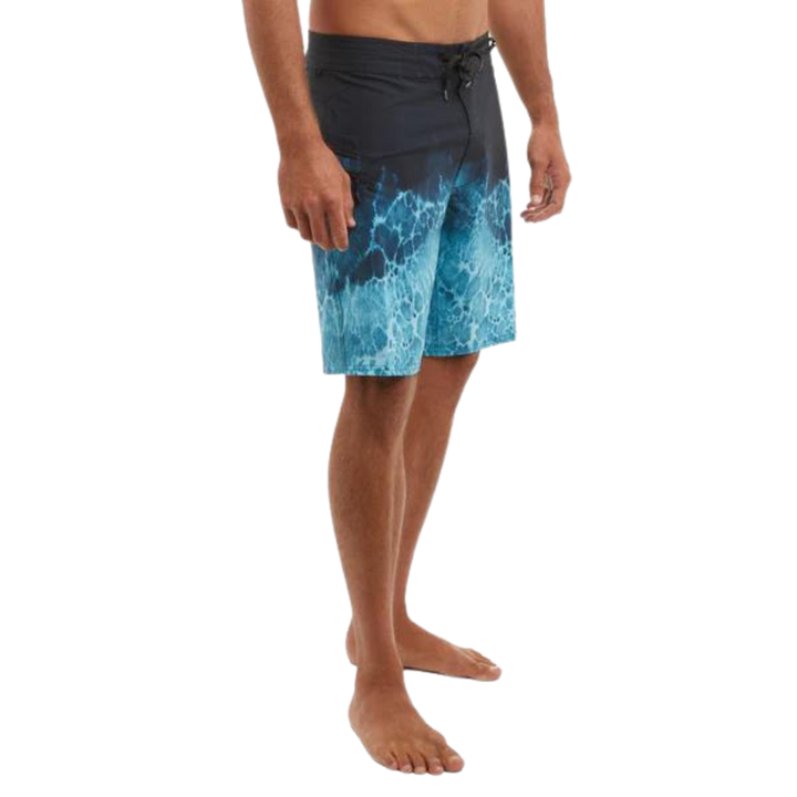 PELAGIC BOARDSHORT STRIKE 19" - PROP WASH TAHITI BLUE