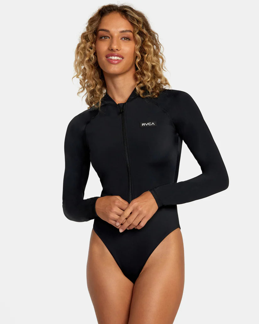 RVCA VA ESSENTIAL LONG-SLEEVE SWIMSUIT