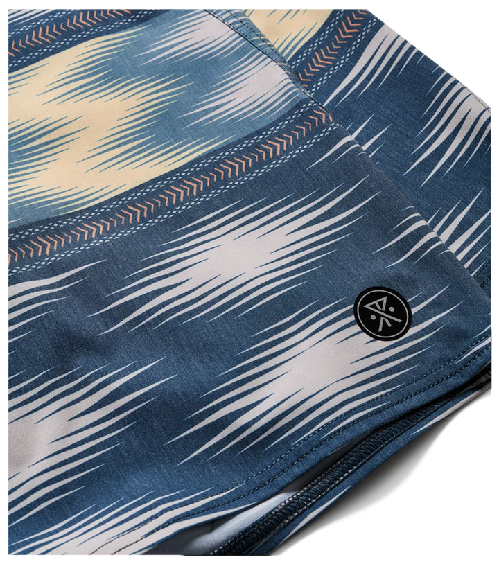 ROARK PASSAGE TREMORS 19” BOARDSHORT