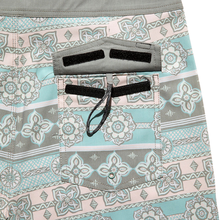 ROARK PASSAGE DARNA BOARDSHORT