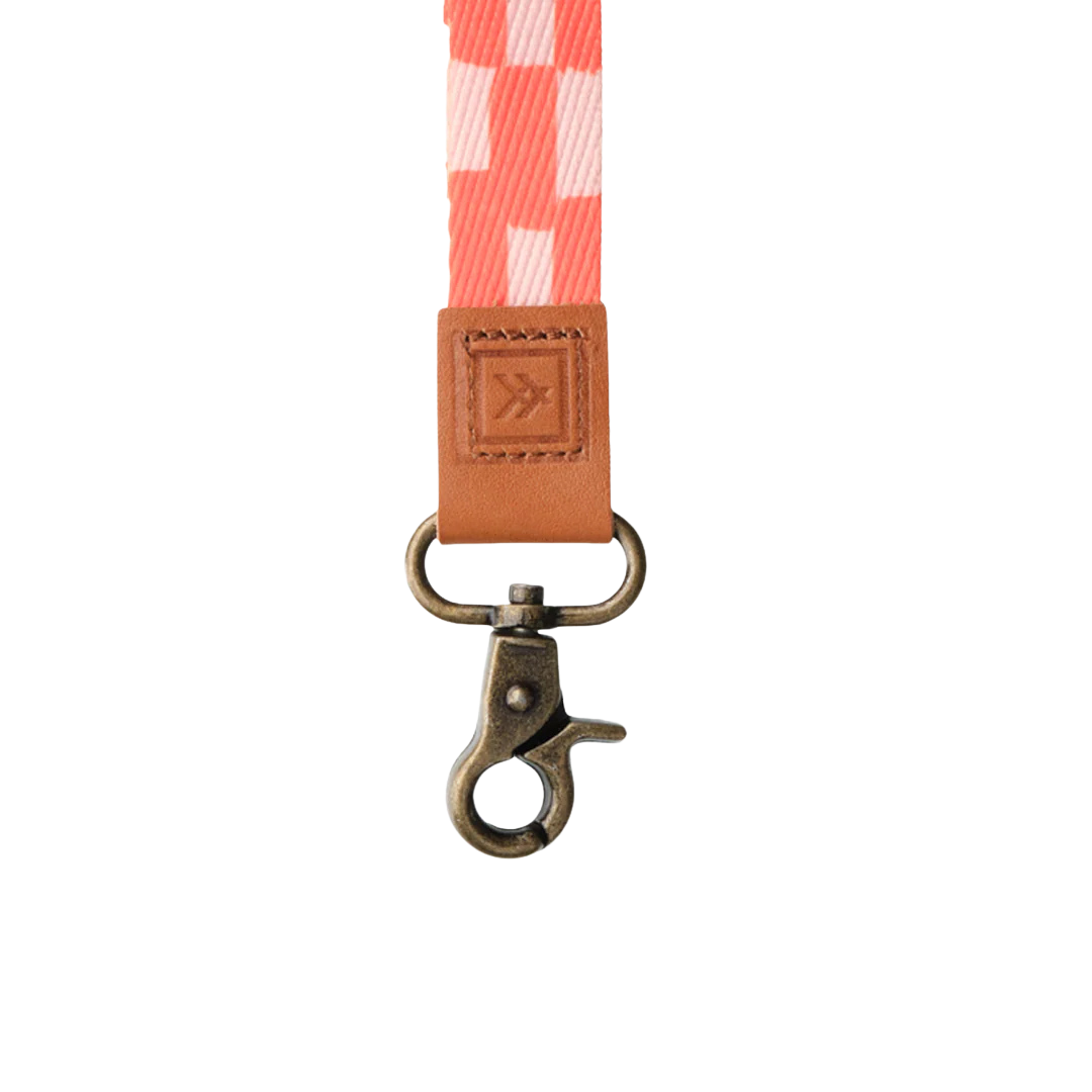 THREAD SCOUT PEACH WRIST LANYARD