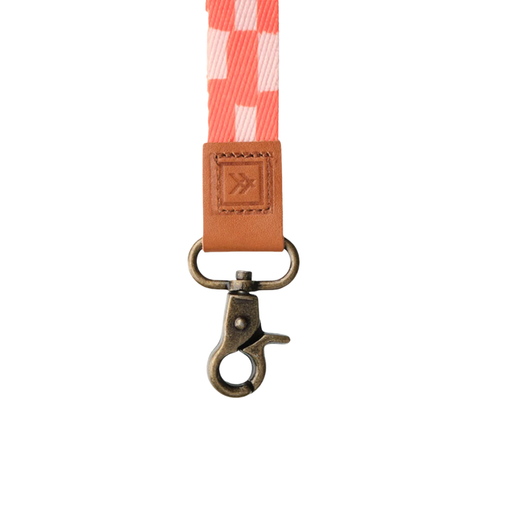 THREAD SCOUT PEACH WRIST LANYARD