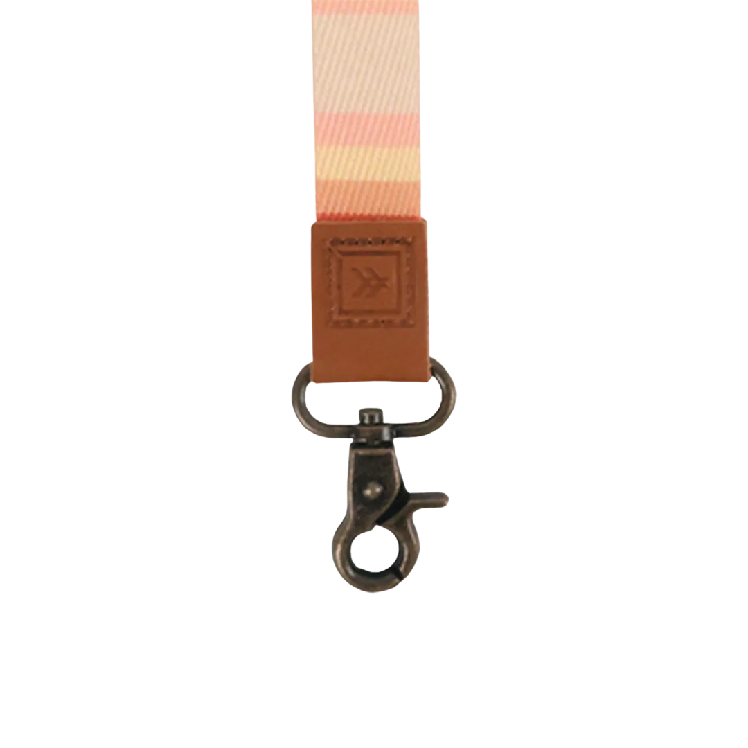 THREAD RENAE PEACH WRIST LANYARD