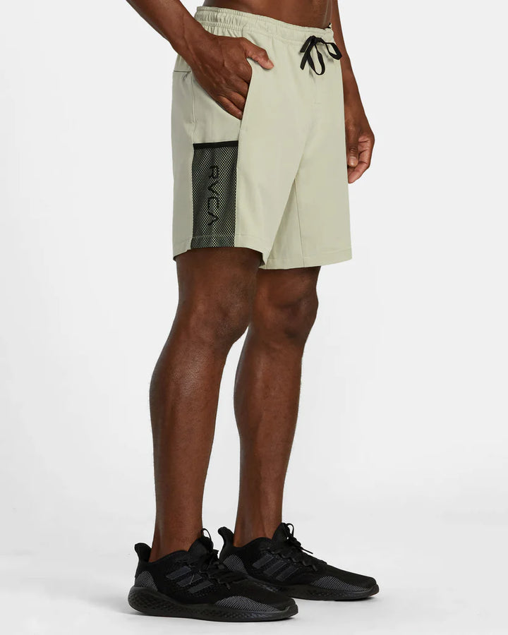 RVCA X OVER SHORT