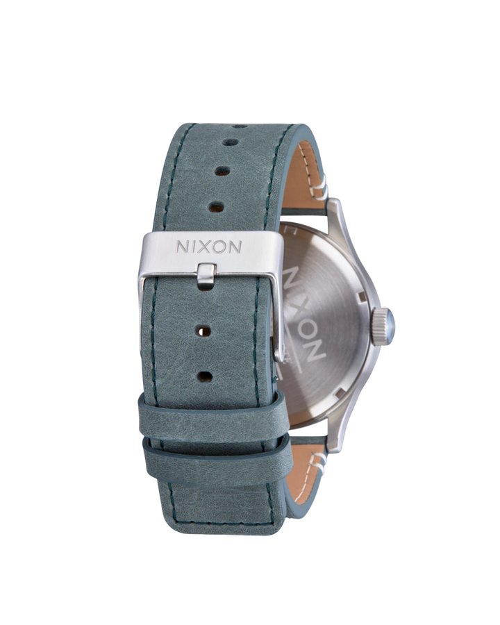 NIXON SENTRY LEATHER WATCH