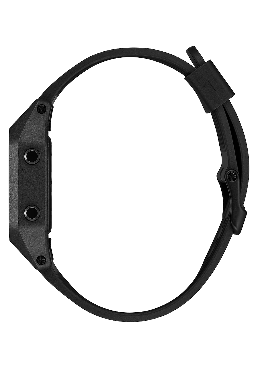 NIXON STAPLE