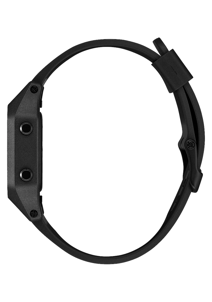 NIXON STAPLE