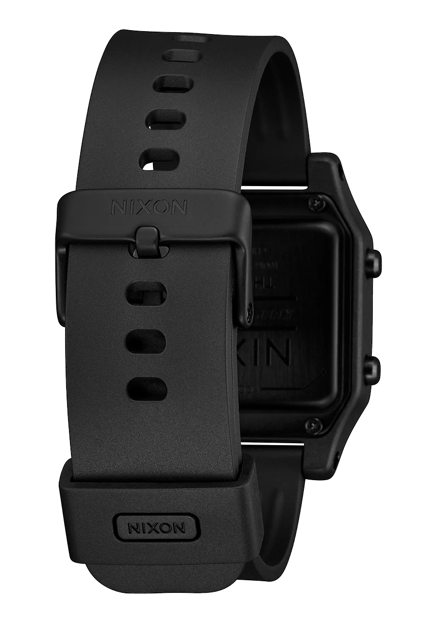 NIXON STAPLE