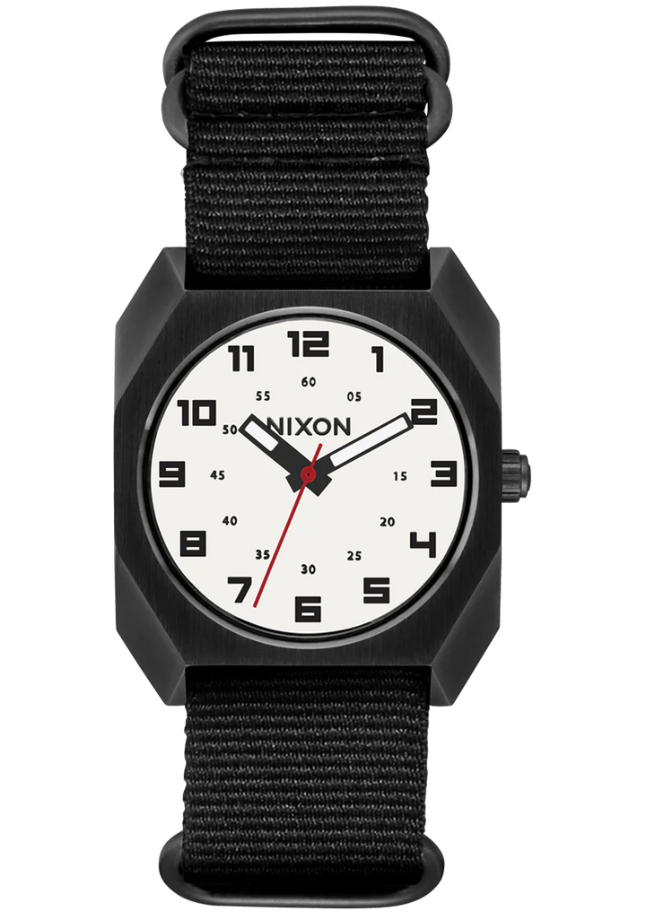 NIXON SCOUT