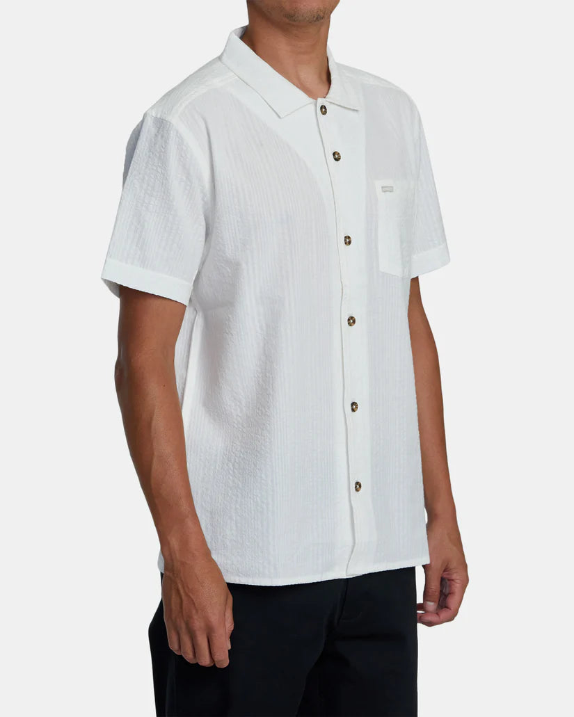 RVCA VACANCY SHORT SLEEVE WOVEN SHIRT