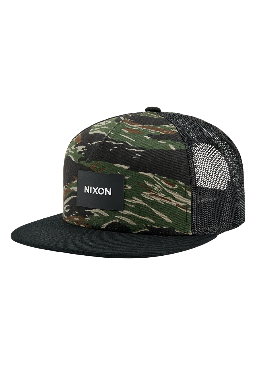 NIXON TEAM TRUCKER HAT