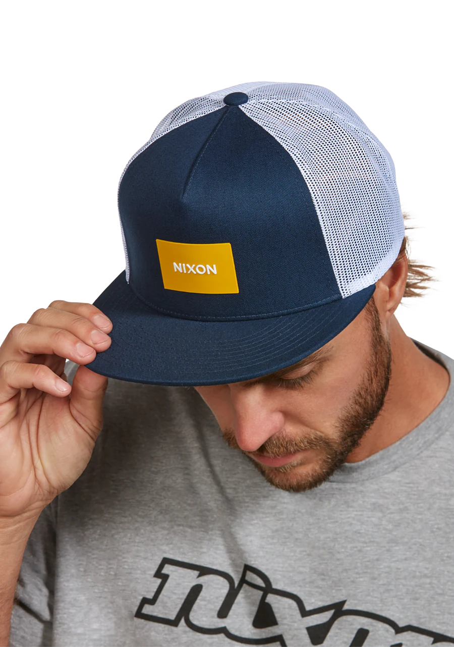 NIXON TEAM TRUCKER HAT