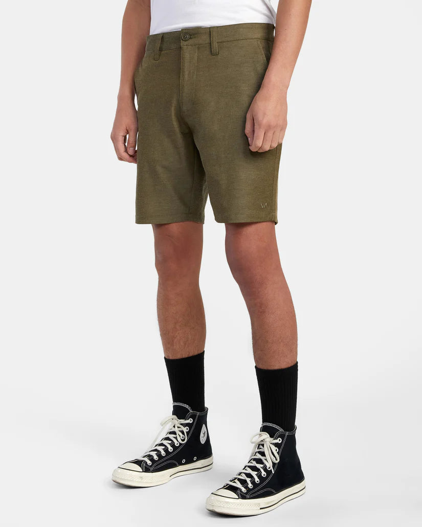 RVCA BACK IN HYBRID SHORT