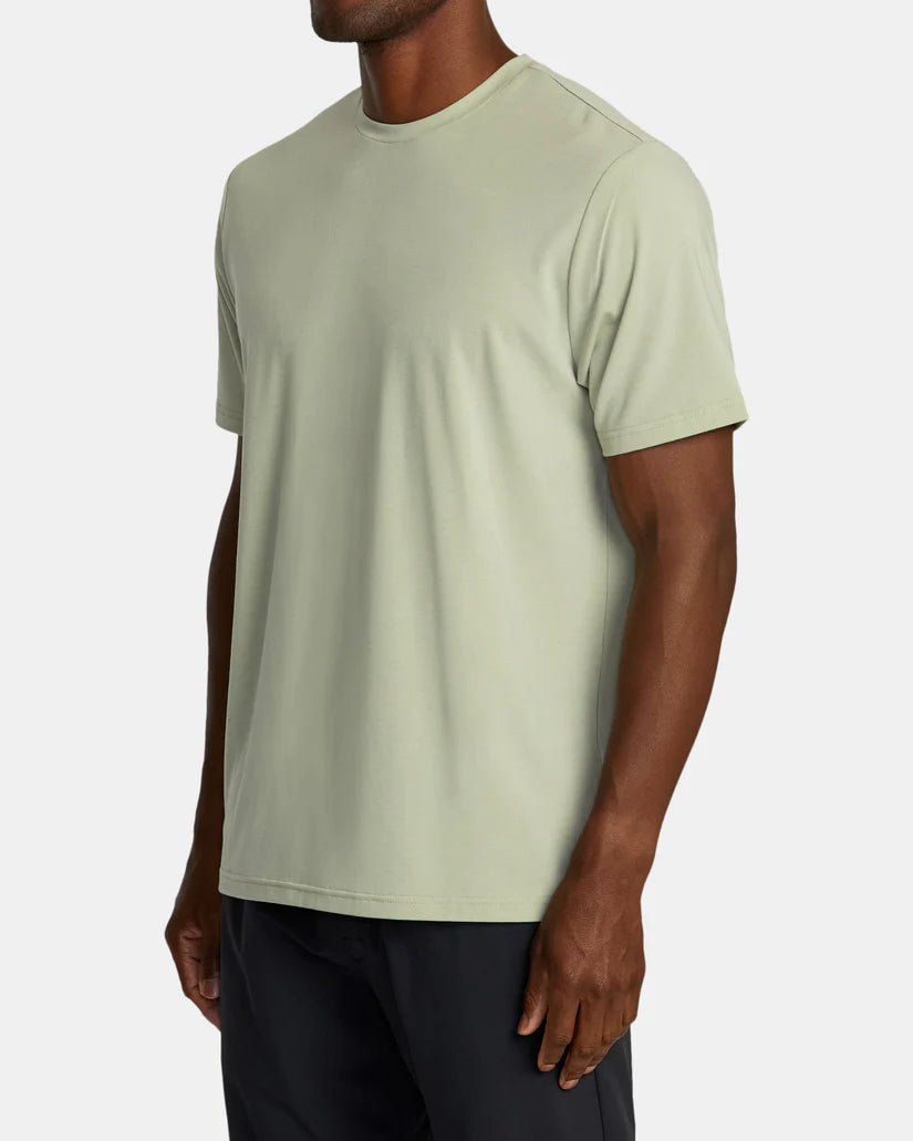 RVCA VA SPORT BALANCE TECHNICAL TRAINING T-SHIRT