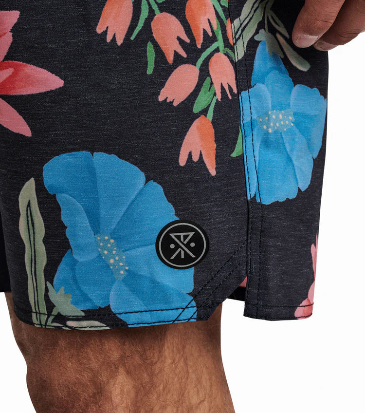 ROARK PASSAGE SIERRA MADRE BOARDSHORT