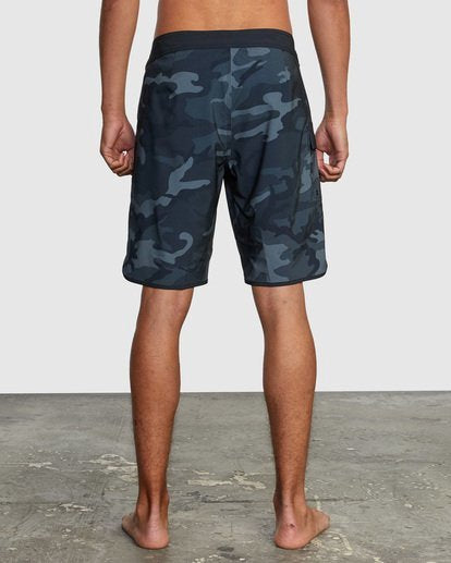 RVCA EASTERN BOARDSHORT 20”