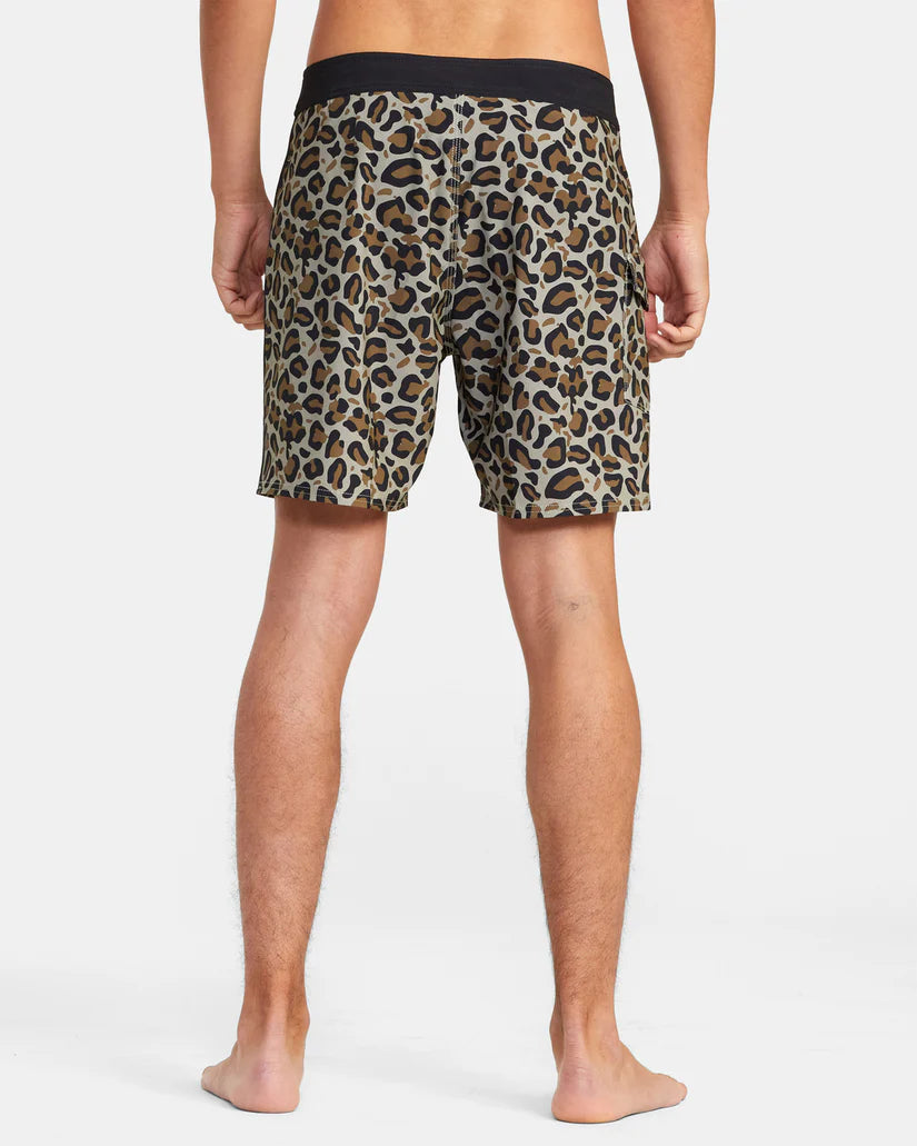 RVCA RESTLESS TRUNK